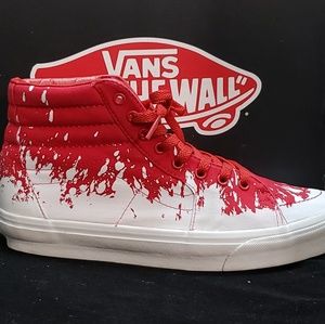 red ski8 vans